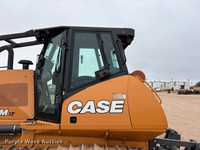 image for item FC2334 2018 Case 1150M LT dozer
