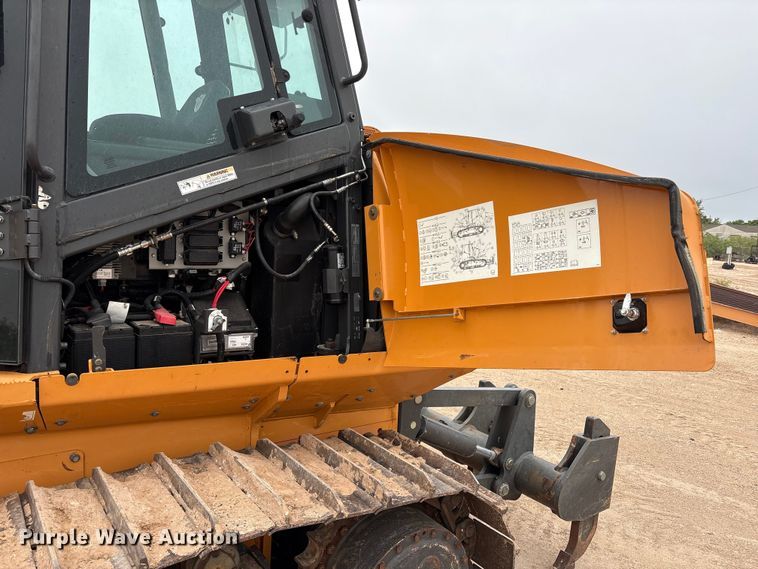 image for item FC2334 2018 Case 1150M LT dozer