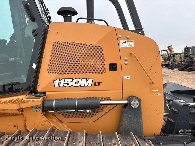 image for item FC2334 2018 Case 1150M LT dozer