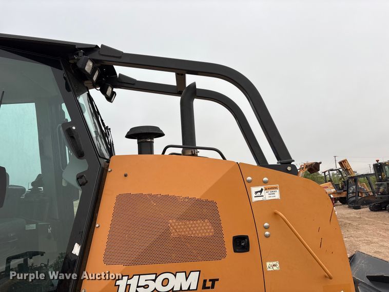 image for item FC2334 2018 Case 1150M LT dozer