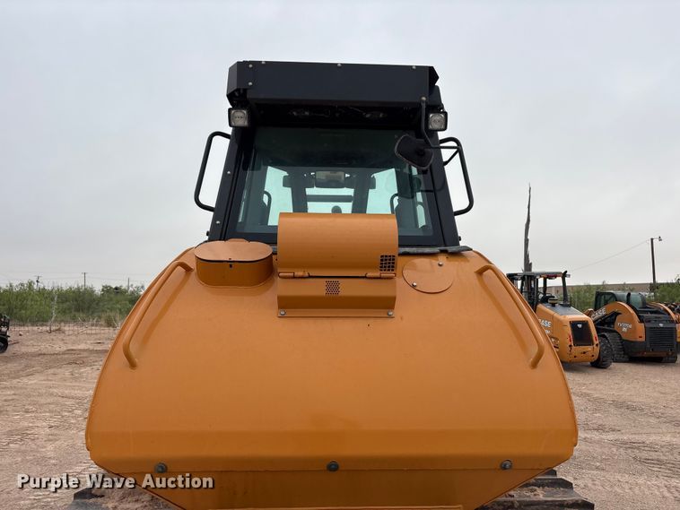 image for item FC2334 2018 Case 1150M LT dozer