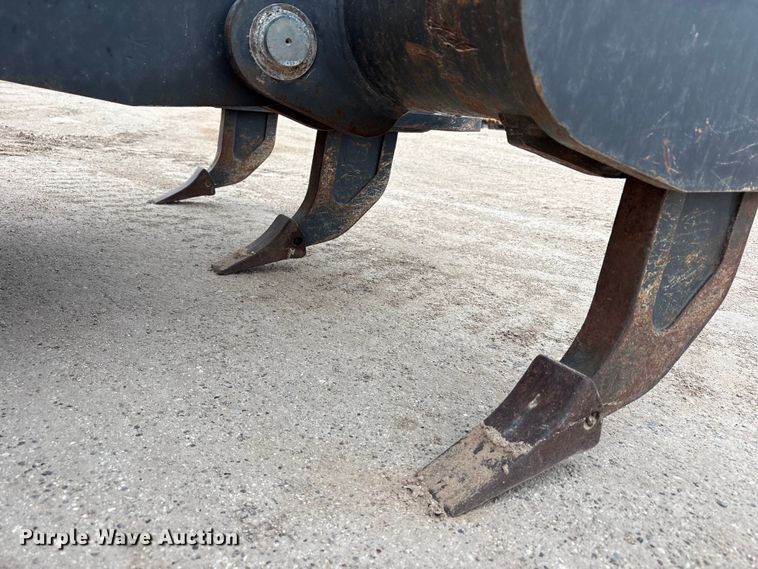 image for item FC2334 2018 Case 1150M LT dozer
