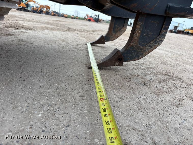 image for item FC2334 2018 Case 1150M LT dozer
