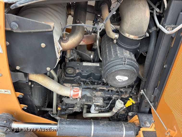 image for item FC2334 2018 Case 1150M LT dozer