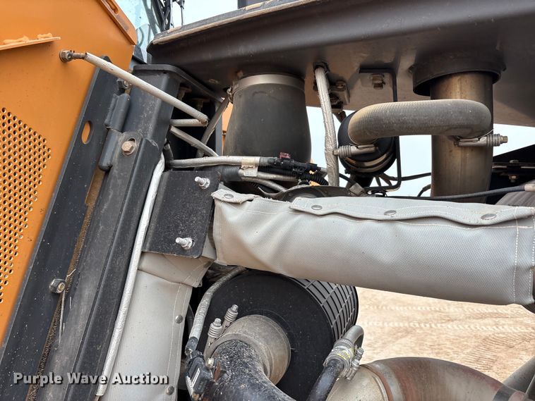 image for item FC2334 2018 Case 1150M LT dozer