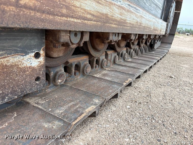 image for item FC2334 2018 Case 1150M LT dozer