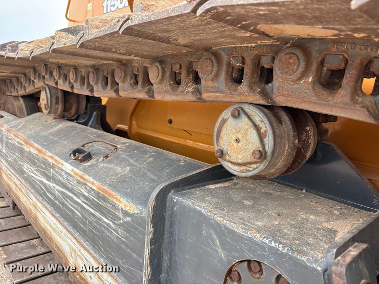 image for item FC2334 2018 Case 1150M LT dozer