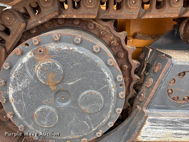 image for item FC2334 2018 Case 1150M LT dozer