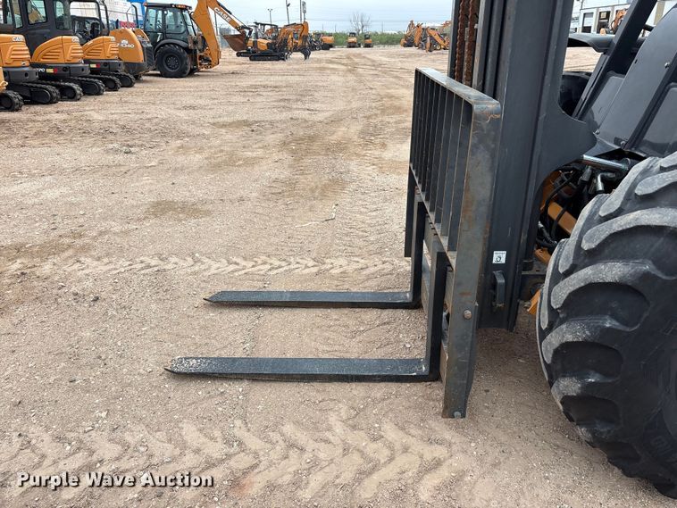 image for item FC2335 2019 Case 588H forklift