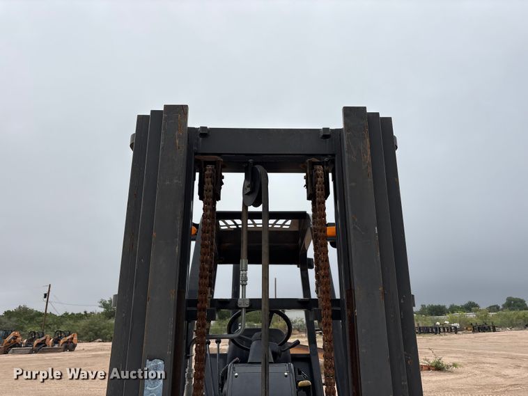 image for item FC2335 2019 Case 588H forklift