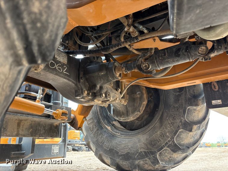 image for item FC2335 2019 Case 588H forklift
