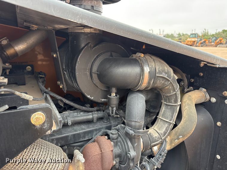 image for item FC2335 2019 Case 588H forklift