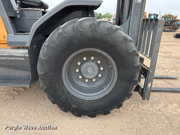 image for item FC2335 2019 Case 588H forklift