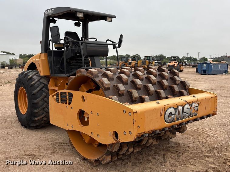 image for item FC2336 2016 Case SV212 single drum vibratory roller