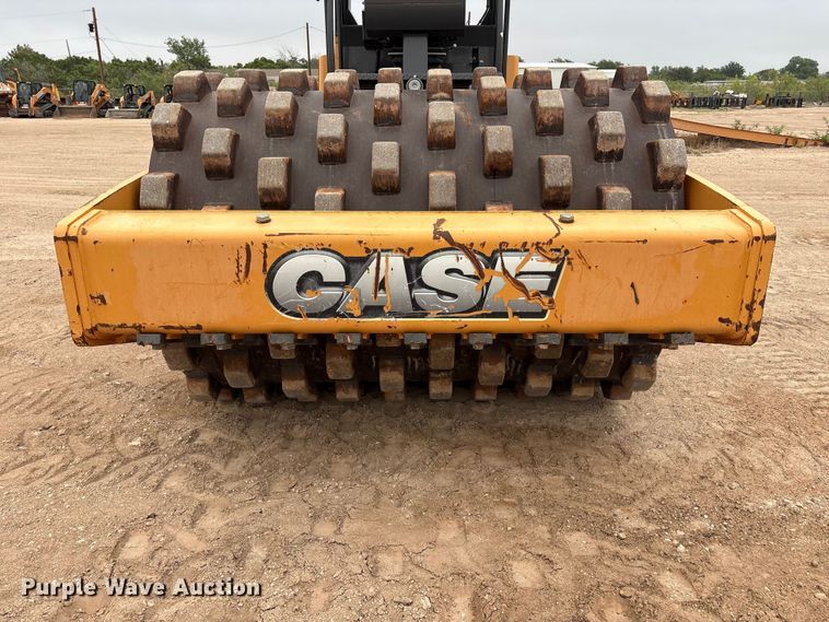 image for item FC2336 2016 Case SV212 single drum vibratory roller