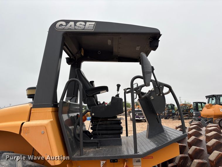 image for item FC2336 2016 Case SV212 single drum vibratory roller
