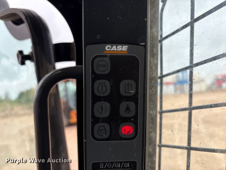image for item FC2340 2018 Case TR340 tracked skid steer loader