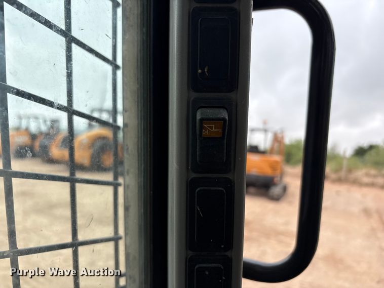 image for item FC2340 2018 Case TR340 tracked skid steer loader