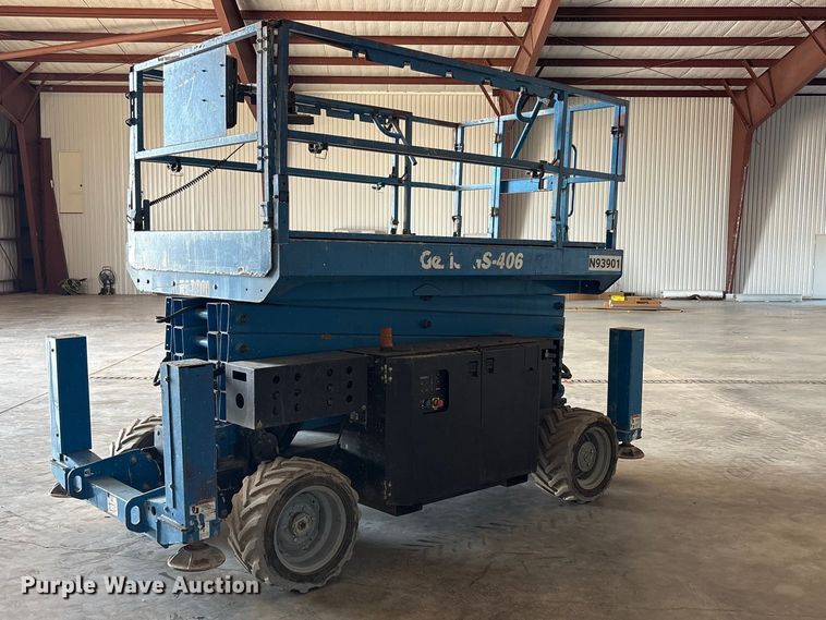 image for item FC2345 2016 Genie GS4069 RT Scissor lift