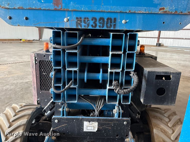 image for item FC2345 2016 Genie GS4069 RT Scissor lift
