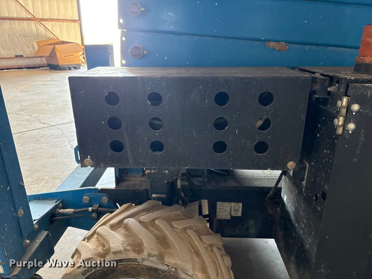 image for item FC2345 2016 Genie GS4069 RT Scissor lift