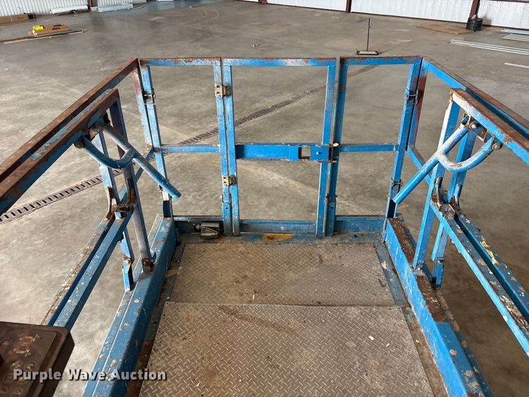image for item FC2345 2016 Genie GS4069 RT Scissor lift