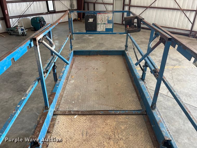 image for item FC2345 2016 Genie GS4069 RT Scissor lift