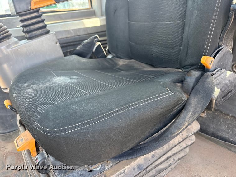 image for item FC2346 JCB 437 ZX T4F wheel loader