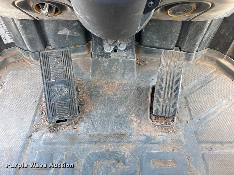 image for item FC2346 JCB 437 ZX T4F wheel loader