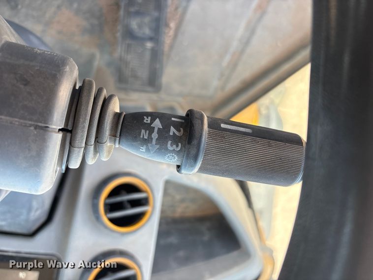 image for item FC2346 JCB 437 ZX T4F wheel loader