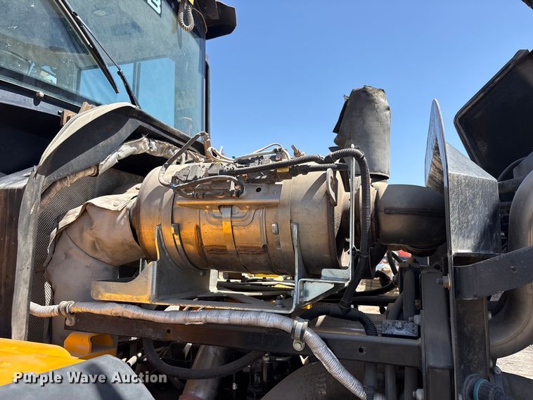 image for item FC2346 JCB 437 ZX T4F wheel loader
