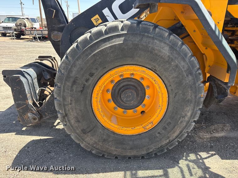 image for item FC2346 JCB 437 ZX T4F wheel loader