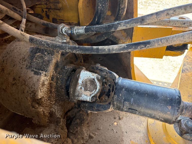 image for item FC2347 2015 John Deere 644K wheel loader