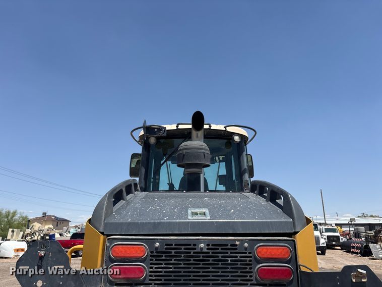 image for item FC2347 2015 John Deere 644K wheel loader