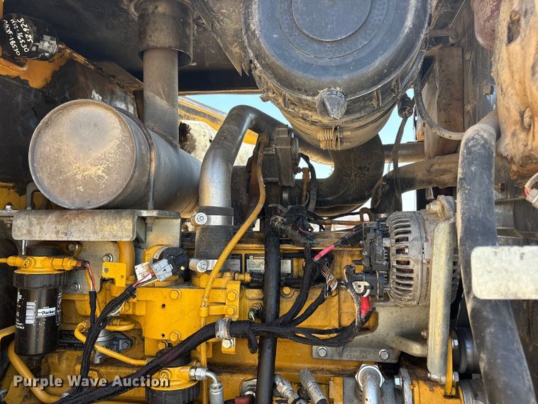 image for item FC2347 2015 John Deere 644K wheel loader