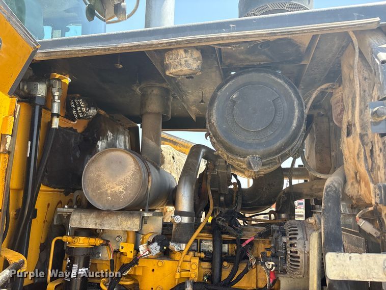 image for item FC2347 2015 John Deere 644K wheel loader