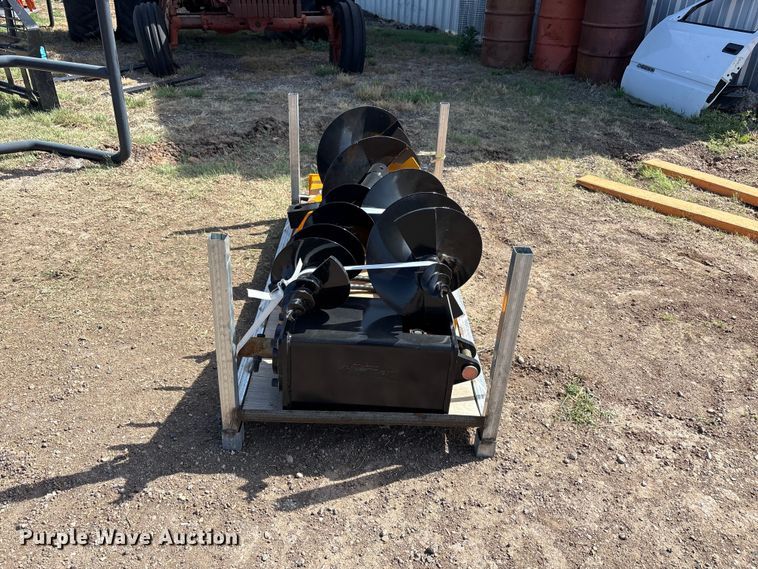 image for item FC2357 Skid steer auger attachment