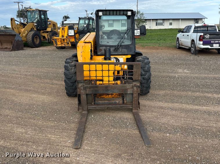 image for item FC2378 2010 JCB Loadall 527-55 4WS telehandler