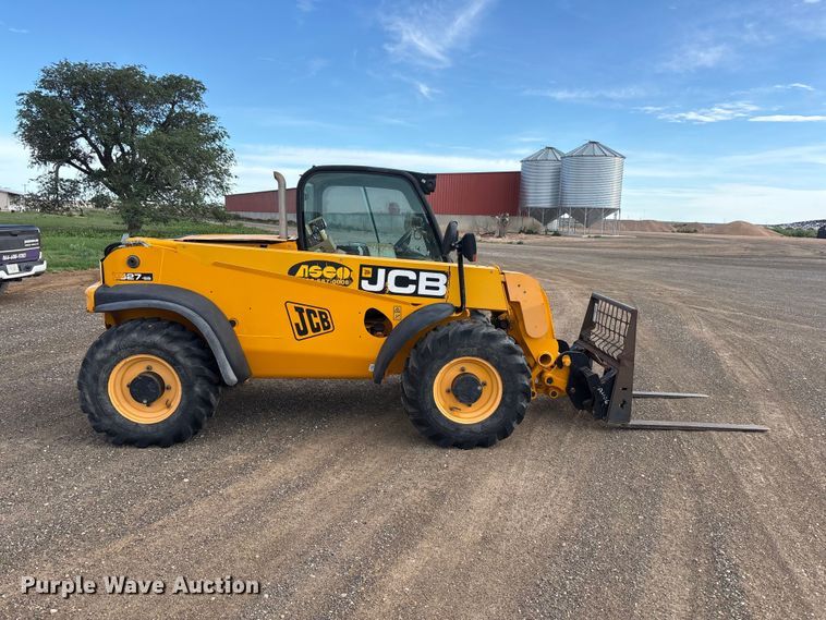 image for item FC2378 2010 JCB Loadall 527-55 4WS telehandler