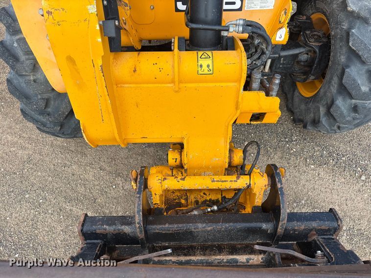 image for item FC2378 2010 JCB Loadall 527-55 4WS telehandler