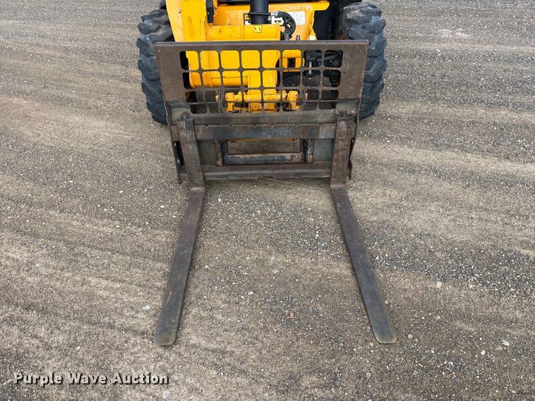 image for item FC2378 2010 JCB Loadall 527-55 4WS telehandler