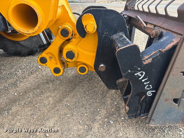 image for item FC2378 2010 JCB Loadall 527-55 4WS telehandler