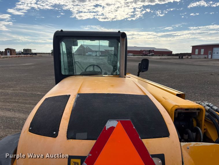 image for item FC2378 2010 JCB Loadall 527-55 4WS telehandler
