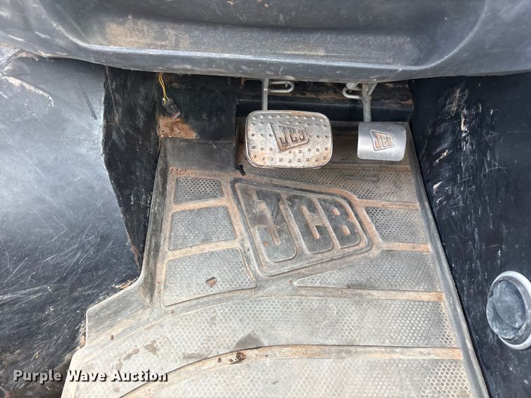 image for item FC2378 2010 JCB Loadall 527-55 4WS telehandler