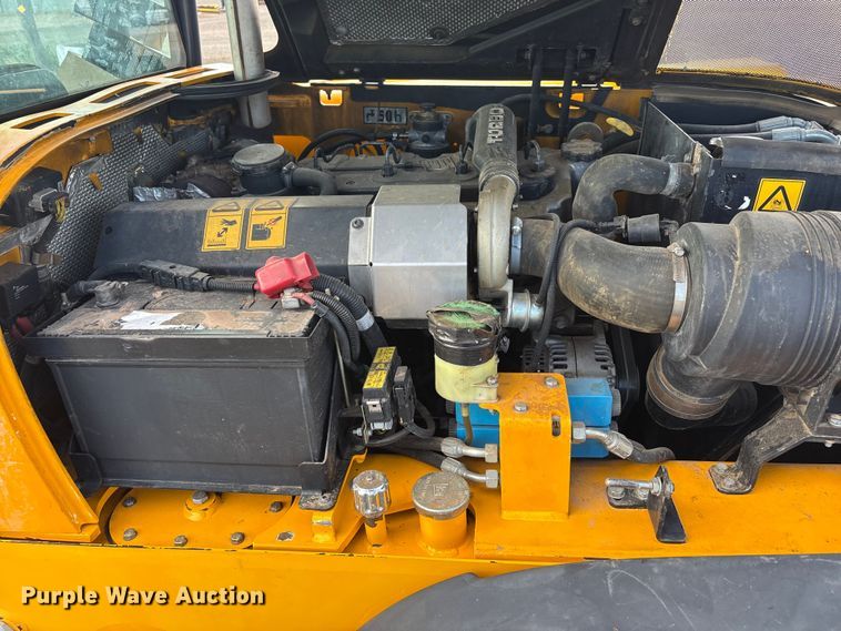 image for item FC2378 2010 JCB Loadall 527-55 4WS telehandler