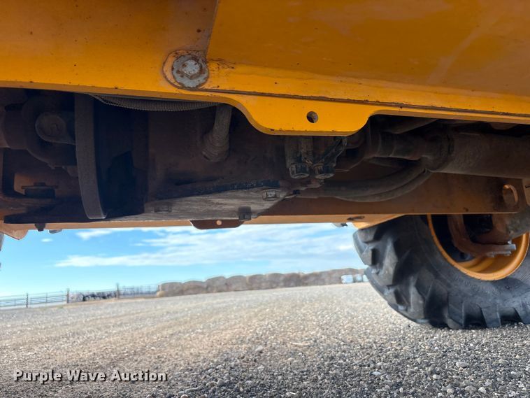 image for item FC2378 2010 JCB Loadall 527-55 4WS telehandler