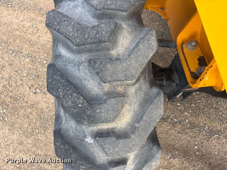 image for item FC2378 2010 JCB Loadall 527-55 4WS telehandler