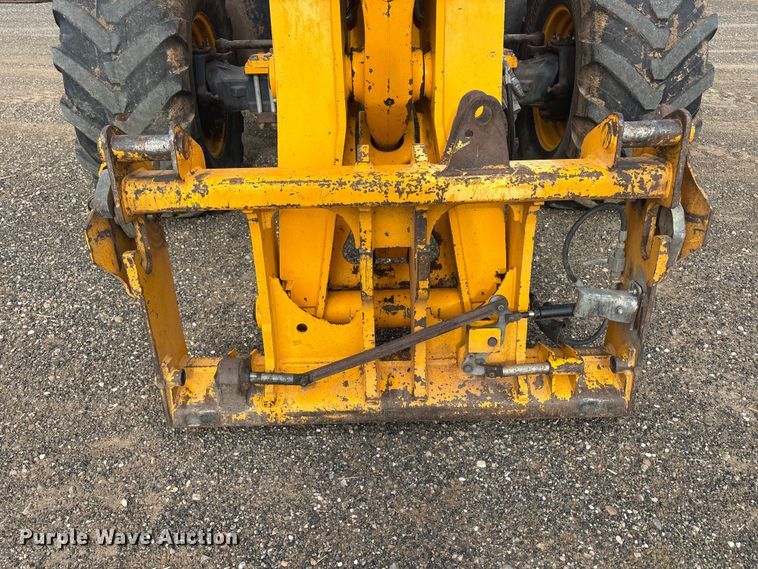 image for item FC2379 2014 JCB Loadall 550-80 telehandler