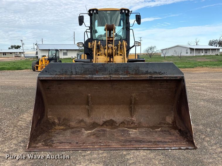 image for item FC2380 2019 Caterpillar 930M wheel loader