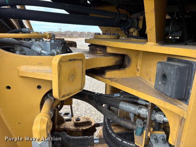 image for item FC2380 2019 Caterpillar 930M wheel loader